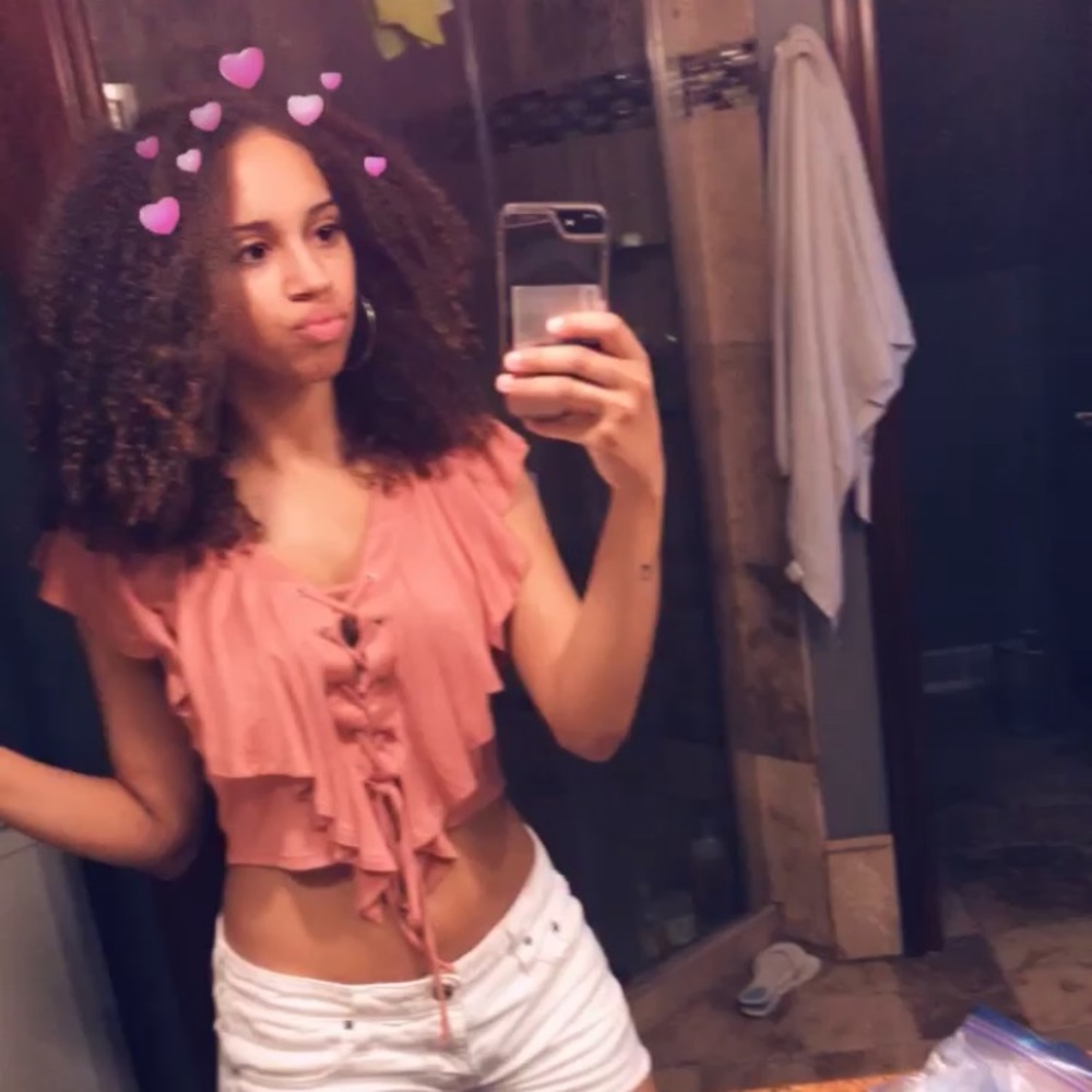 Meet your Posher, Brittany